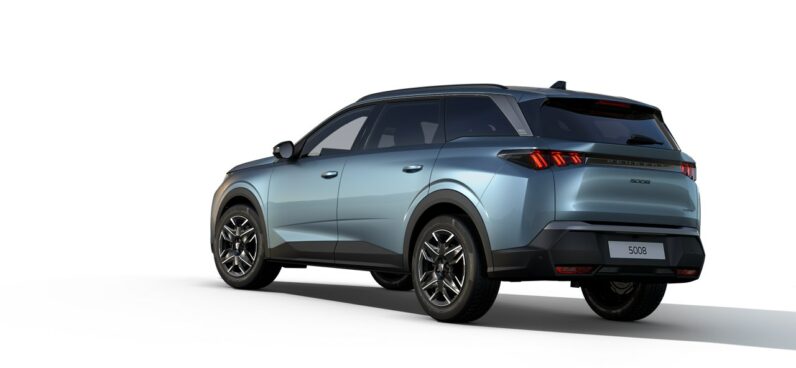 
								Peugeot 5008 Hybrid 136 e-DCS6 Allure full									