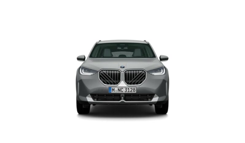 
								BMW X3 xDrive 20d 4 Serie full									