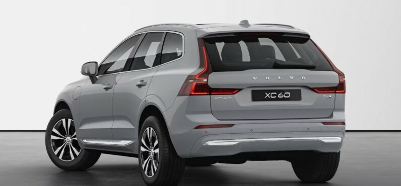 
								Volvo XC60 T6 Plug-in AWD Automatico Core full									